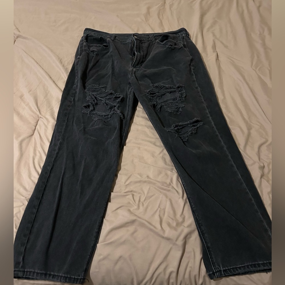 American Eagle black ripped Mom jeans, size 18R